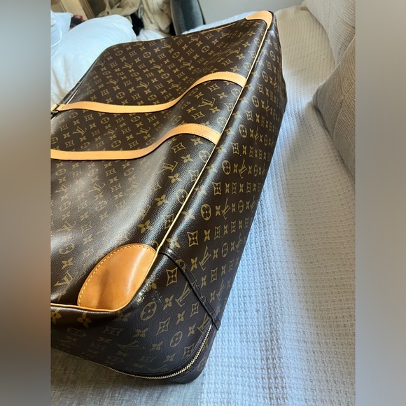 Louis Vuitton Monogram SIRIUS 70 Canvas Leather Luggage Zip Soft Suitcase - Picture 9 of 16